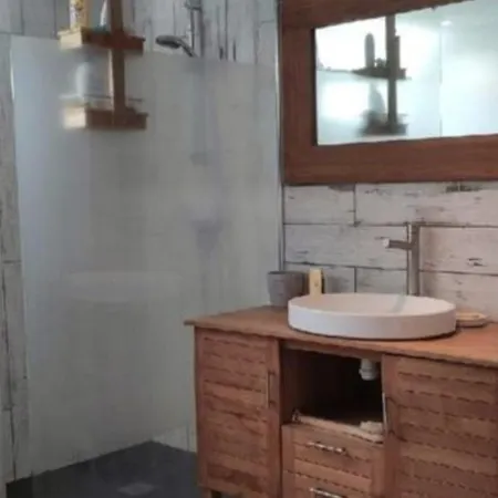 Maison Climatisee 8 Couchages Avec Piscine A Notee Superhote *